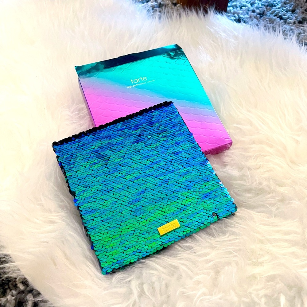 Brand New — Tarte Mermaid Treasures Sequin Empty Magnetic Palette (BYOPans)